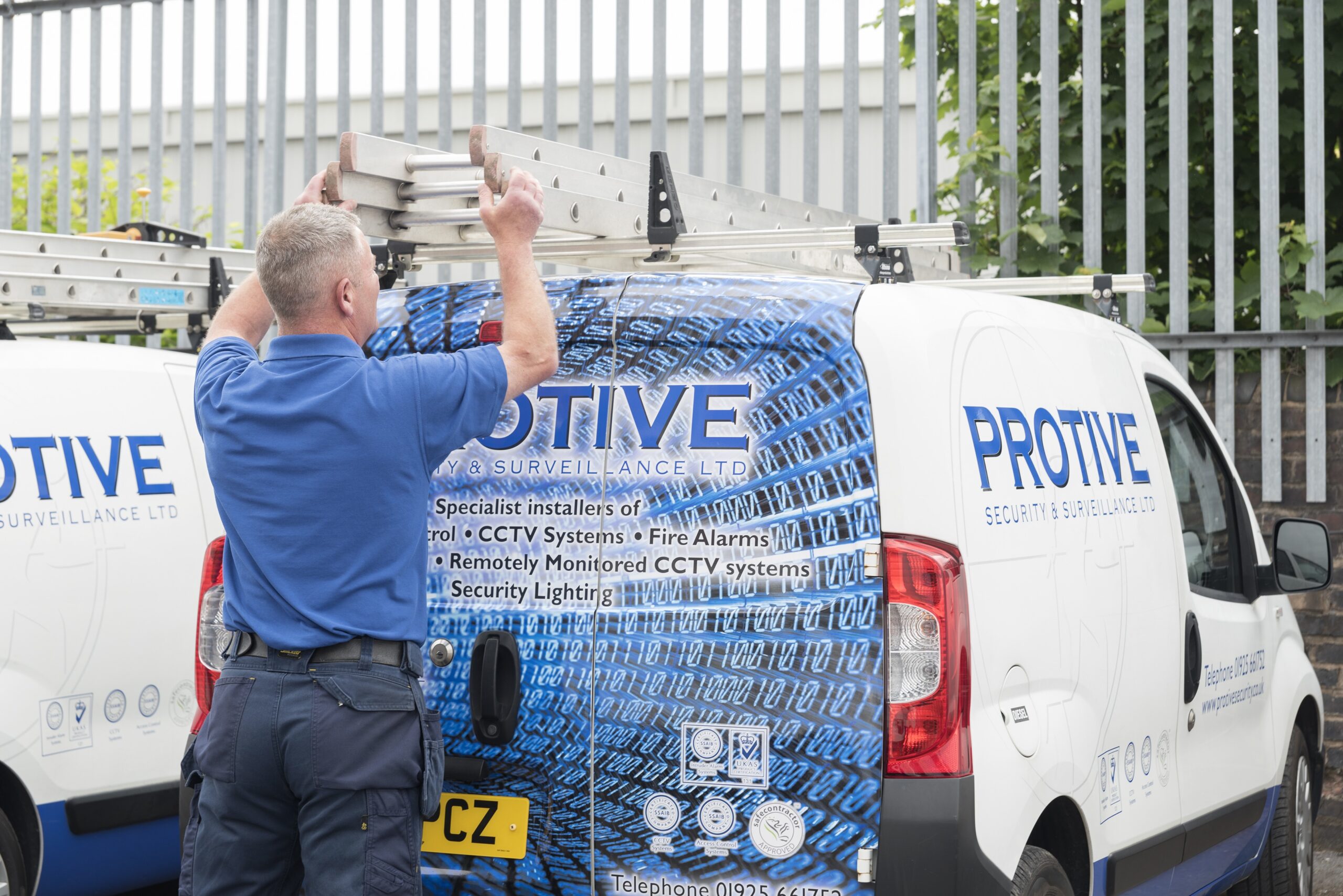 JWA_2096 Protive vans