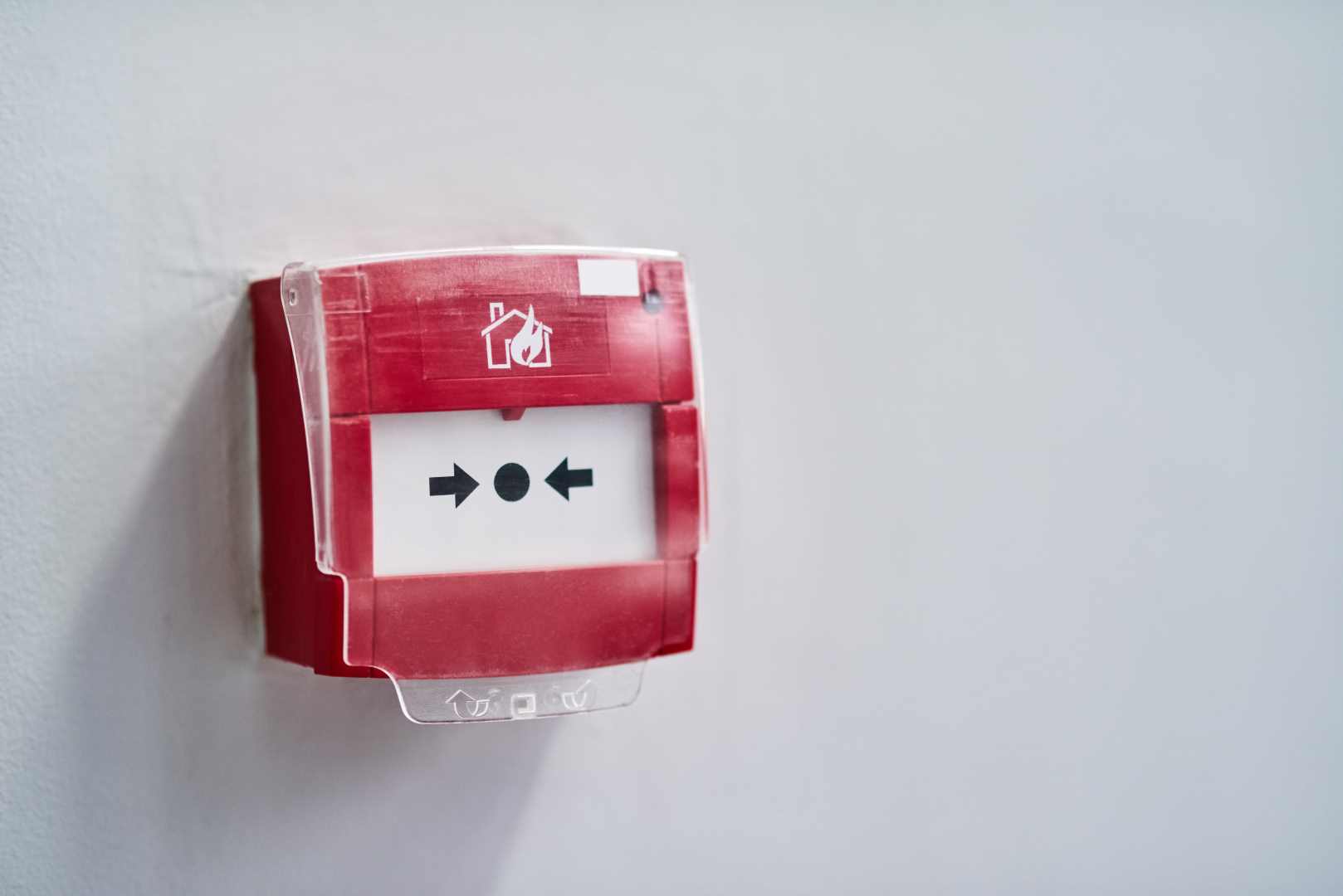 fire-alarm-types automatic fire alarm system vs manual