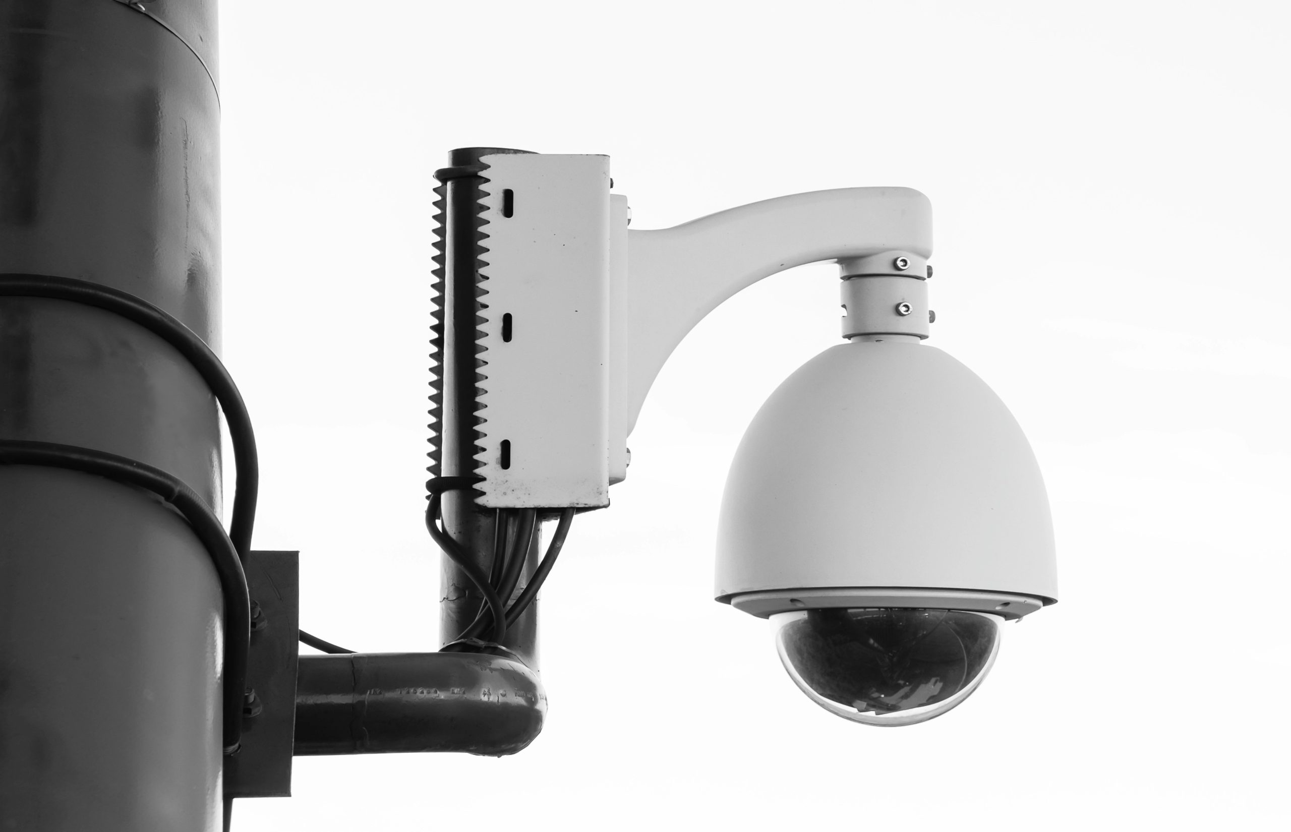 pawel-czerwinski-zBTYRFCeaS0-unsplash (1) business CCTV